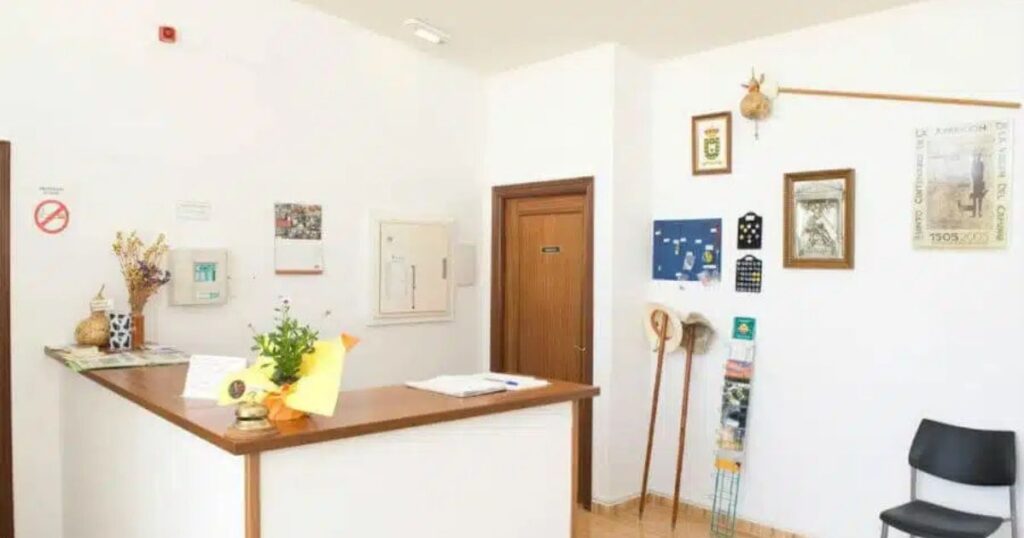 Albergue Don Antonino y Dona Cinia Camino de Santiago Frances 2 1024x538