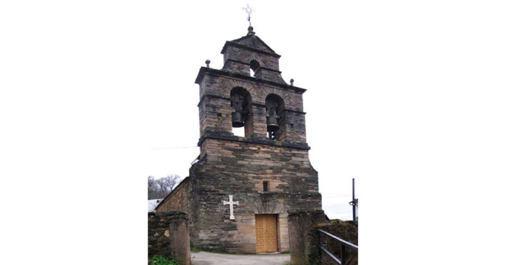 Iglesia de San Nicolas Trabadelo Camino de Santiago Frances 4 1024x538
