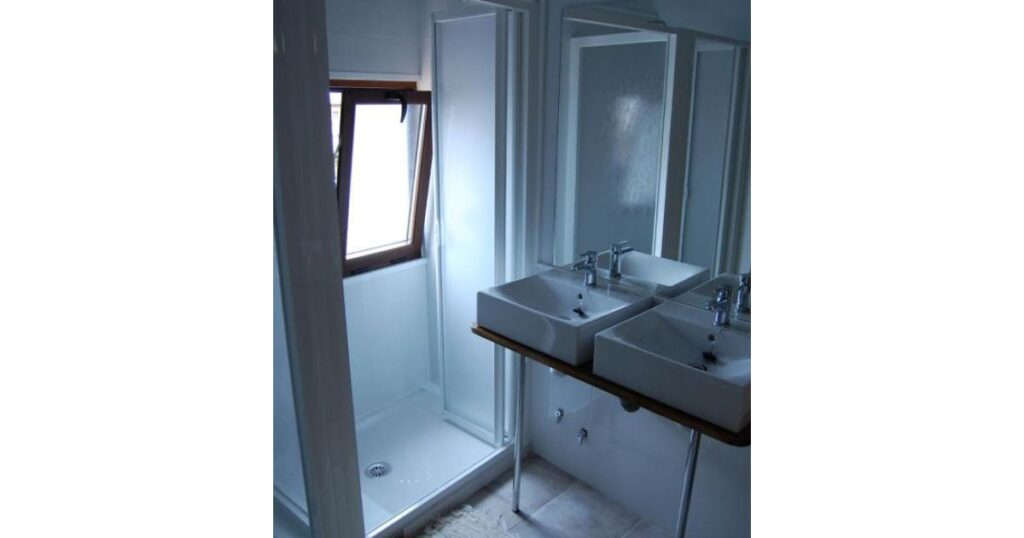 Albergue Compostela Molinaseca Camino de Santiago Frances 5 1024x538