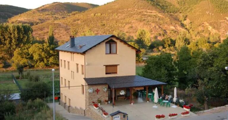 Albergue Santa Marina Camino de Santiago Frances 768x403