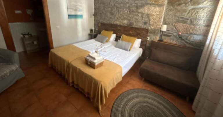 Hostal Casa San Nicolas Camino de Santiago Frances 5 768x403