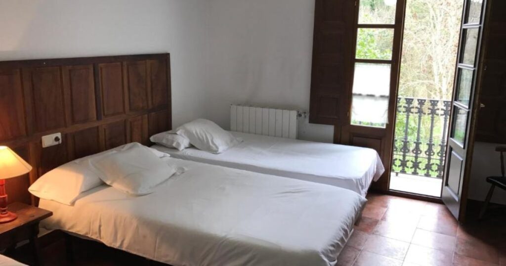 Hotel Rural La Casa Del Reloj Camino de Santiago Frances 6 1024x538