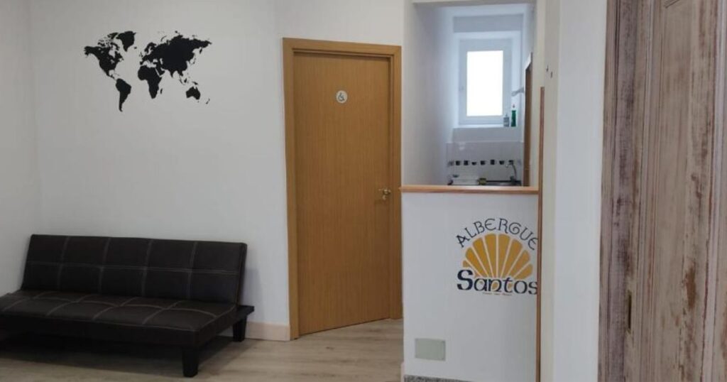Albergue Santos Camino de Santiago Frances 9 1024x538