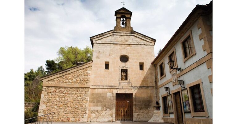 Basilica de Nuestra Senora de Rocamador Camino de Santiago Frances 768x403