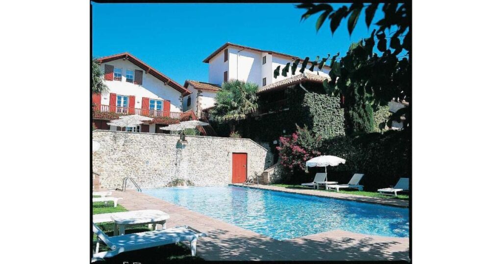 Hotel des Pyrenees Saint Jean Pied de Port Camino de Santiago Frances 9 1024x538