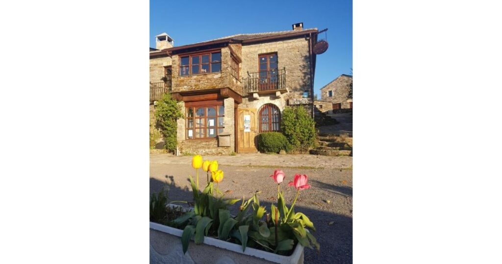 Pension Casa Carolo Camino de Santiago Frances 5 1024x538