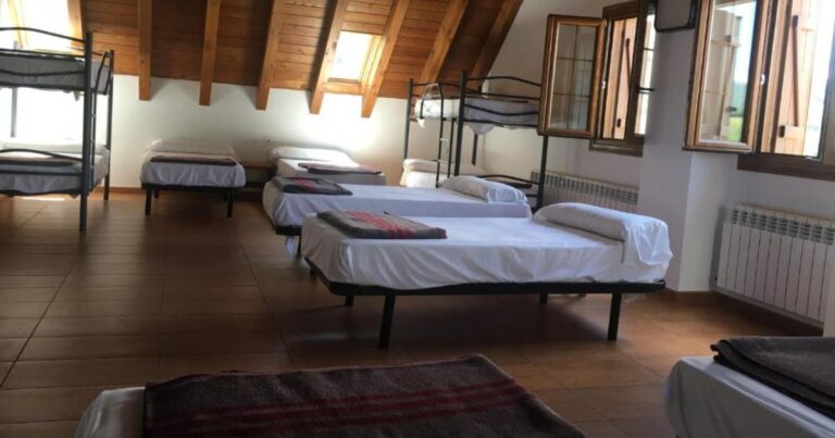 Albergue Hostal Rural Haizea Espinal Camino de Santiago Frances 9 768x403