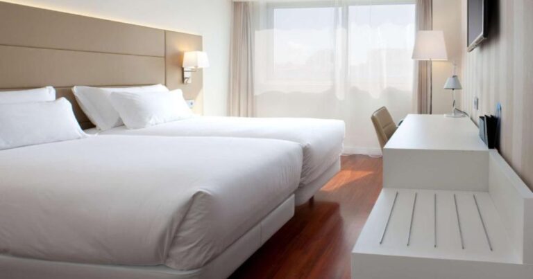Hotel NH Pamplona Iruna Park Camino de Santiago Frances 7 768x403