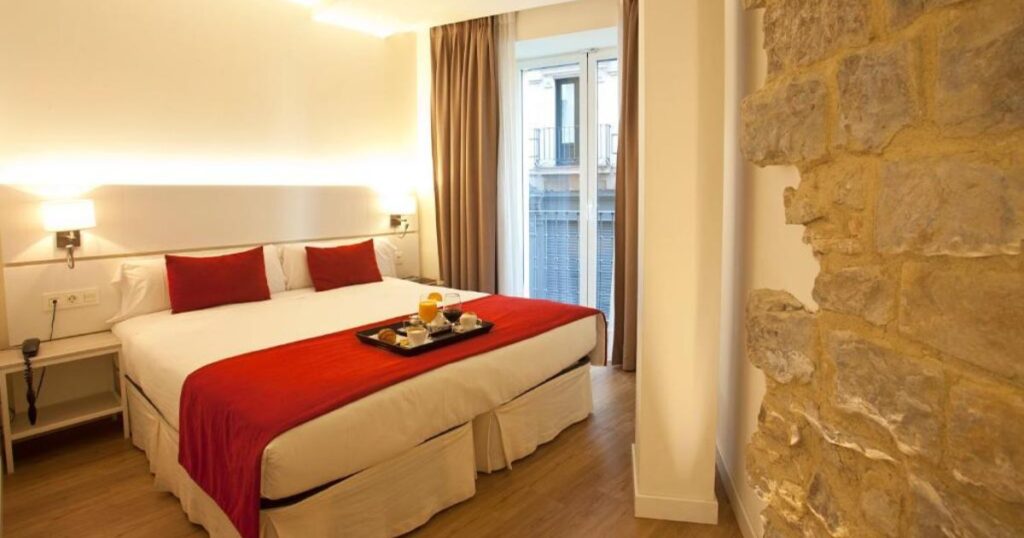 Hotel Pompaelo Urban SPA Pamplona Camino de Santiago Frances 2 1024x538