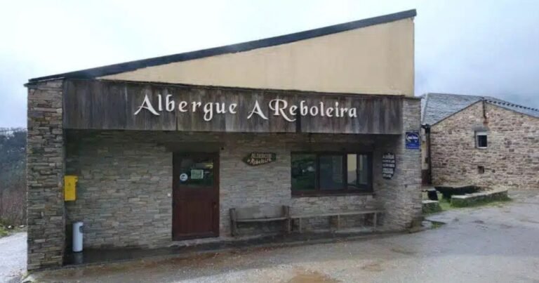 Albergue Peregrinos O Cebreiro Camino de Santiago Frances 1 768x403
