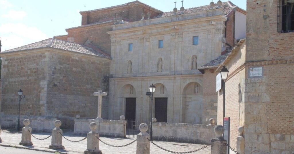 Real Monasterio de Santa Clara Carrion de los Condes Camino de Santiago Frances