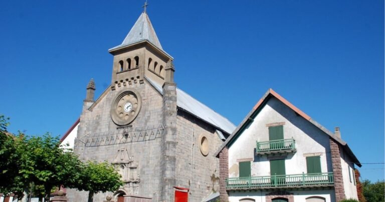 Iglesia de San Nicolas de Bari Burguete Camino de Santiago Frances 768x403