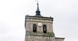 Iglesia de San Nicolas de Bari Camino de Santiago Frances 7 300x158