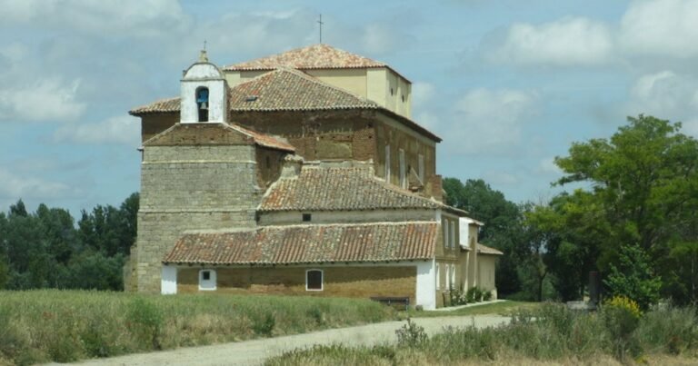 Ermita de la Virgen del Rio Camino de Santiago Frances 3 768x403