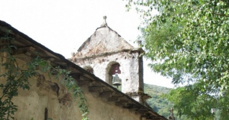 Iglesia de San Juan Bautista Ruitelan Camino de Santiago Frances 3 768x403