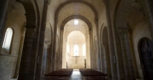 Iglesia de San Martin de Tours Camino de Santiago Frances 6 300x158