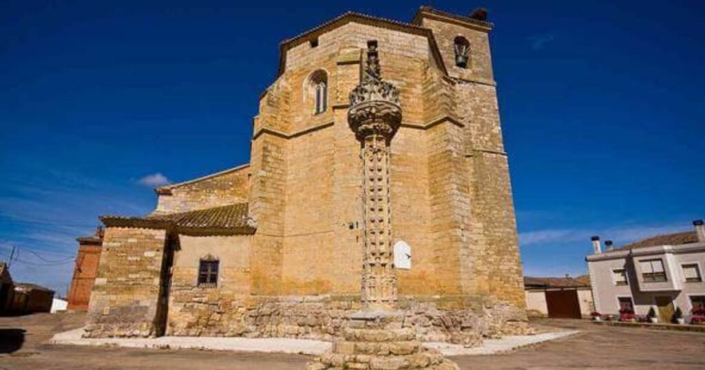 Iglesia de Santa Maria de la Asuncion Boadilla del Camino Camino de Santiago Frances 1024x538