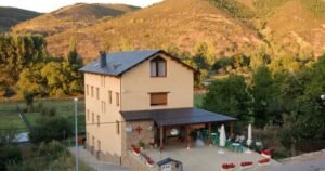 Albergue Santa Marina Camino de Santiago Frances 300x158