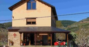 Albergue Santa Marina Camino de Santiago Frances 2 300x158