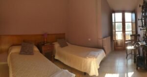 Albergue Hospederia San Nicolas El Real Camino de Santiago Frances 11 300x158