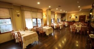 Hostal Restaurante Mendez Camino de Santiago Frances 2 300x158