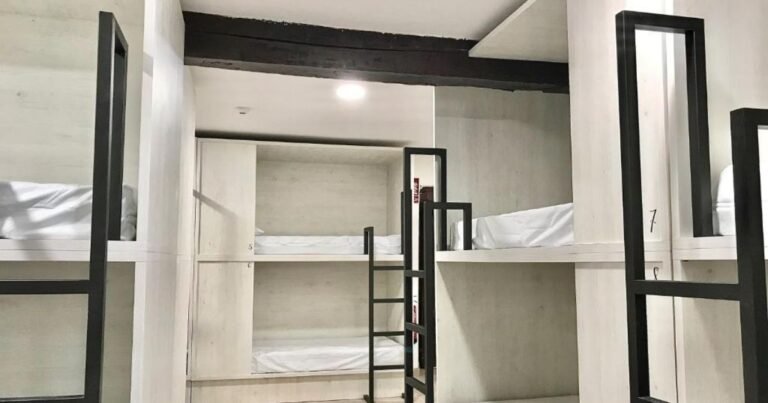 Albergue Hostel Quartier Leon Jabalquinto Camino de Santiago Frances 15 768x403