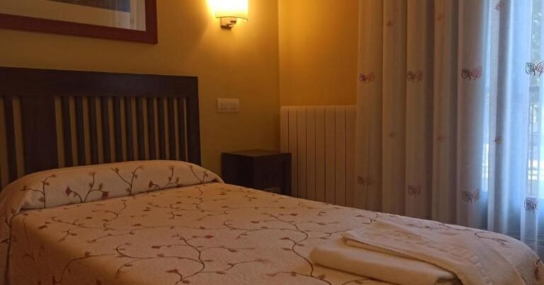 Hotel Rural La Henera Camino de Santiago Frances 7 768x403