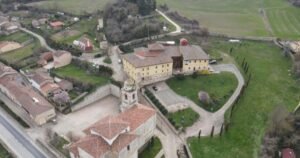Hotel San Anton Abad Camino de Santiago Frances 300x158