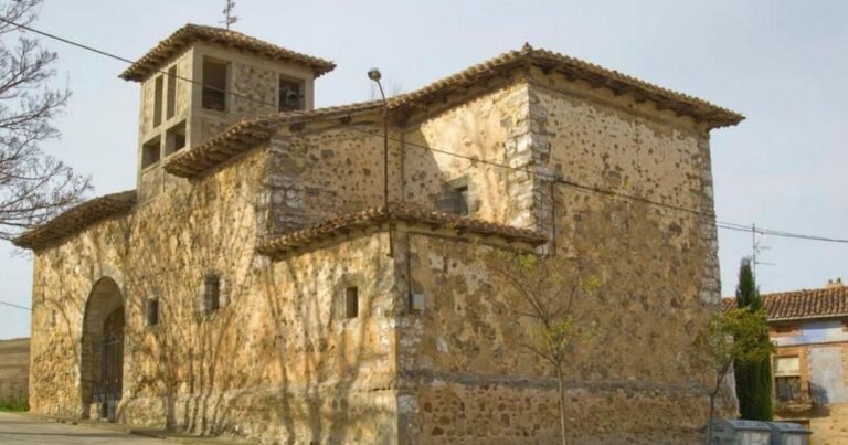 Iglesia de San Gil Abad Villamayor del Rio Camino de Santiago Frances 2 768x403
