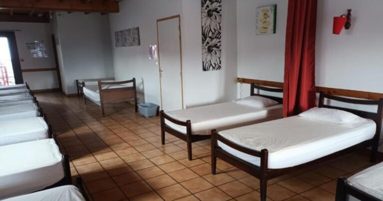 Albergue Gite Zuharpeta Saint Jean Pied de Port Camino de Santiago Frances 10 768x403