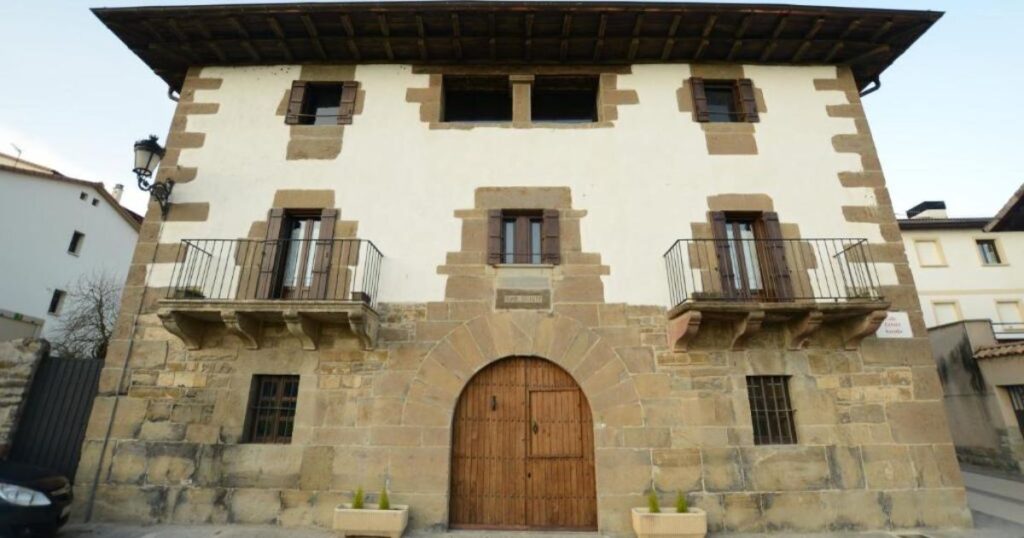 Casa Rural Txantxorena Zubiri Camino de Santiago Frances 1024x538