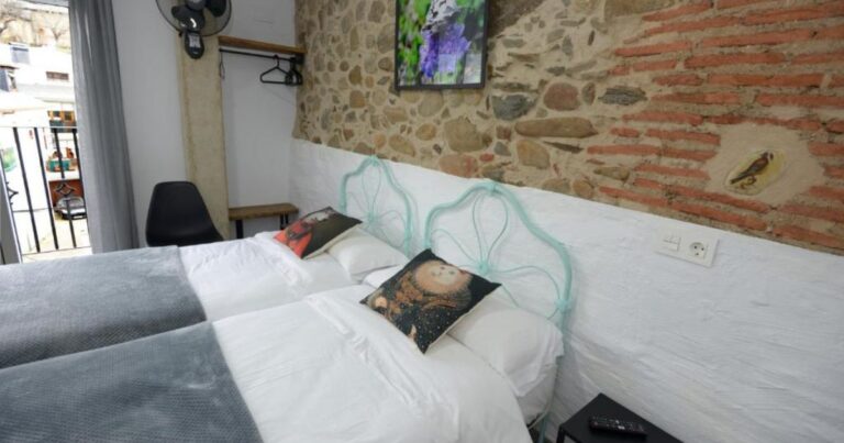 Hostel El Campano Camino de Santiago Frances 2 768x403