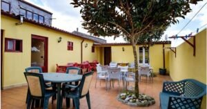 albergue via lactea arzua 04 300x158