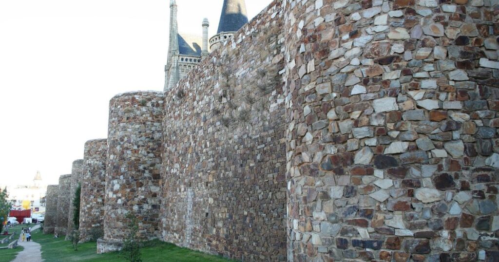 Muralla de Astorga Camino de Santiago Frances