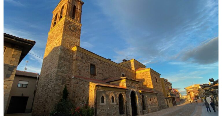 Iglesia de San Juan Bautista Hospital de Orbigo Camino de Santiago Frances 768x403