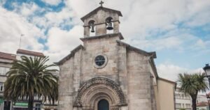 Capilla de San Roque Melide Camino de Santiago Frances 4 300x158