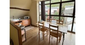 Albergue Compostela Molinaseca Camino de Santiago Frances 8 300x158