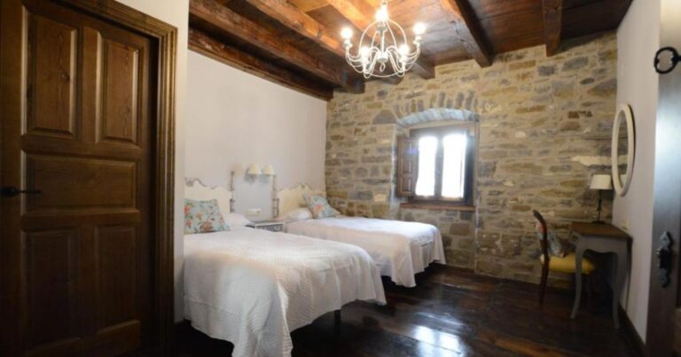 Casa Rural Txantxorena Zubiri Camino de Santiago Frances 6 768x403