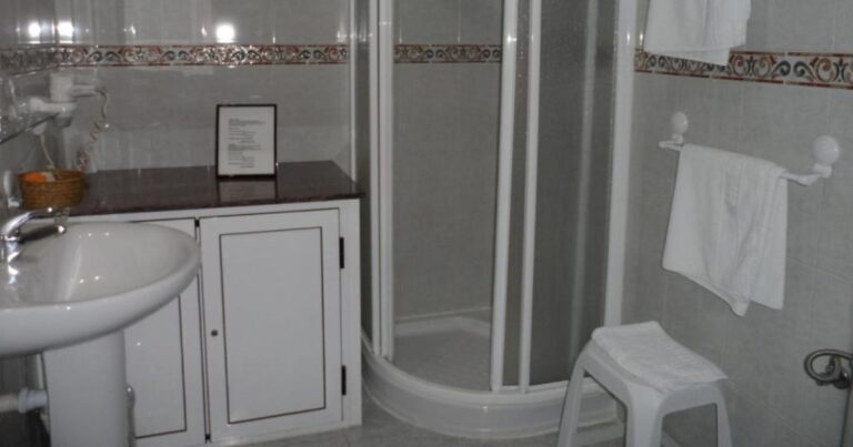 Hostal Coruna Astorga Camino de Santiago Frances 12 768x403