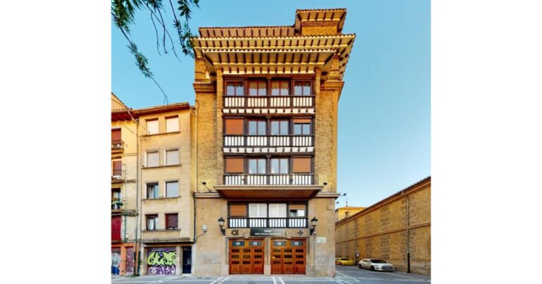 Hotel Alda Centro Pamplona Camino de Santiago Frances 5 768x403