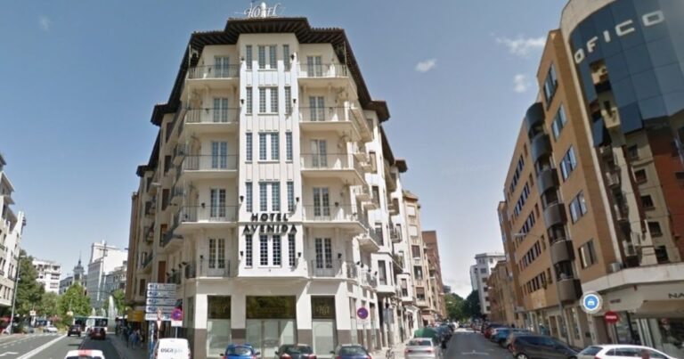 Hotel Avenida Pamplona Camino de Frances 768x403