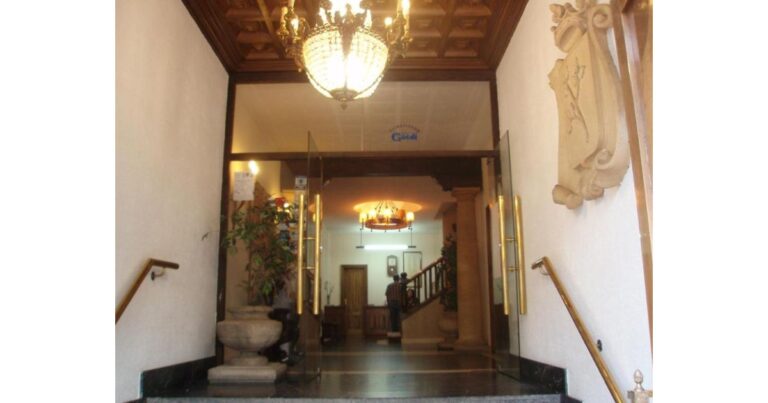 Hotel Gaudi Astorga Camino de Santiago Frances 9 768x403