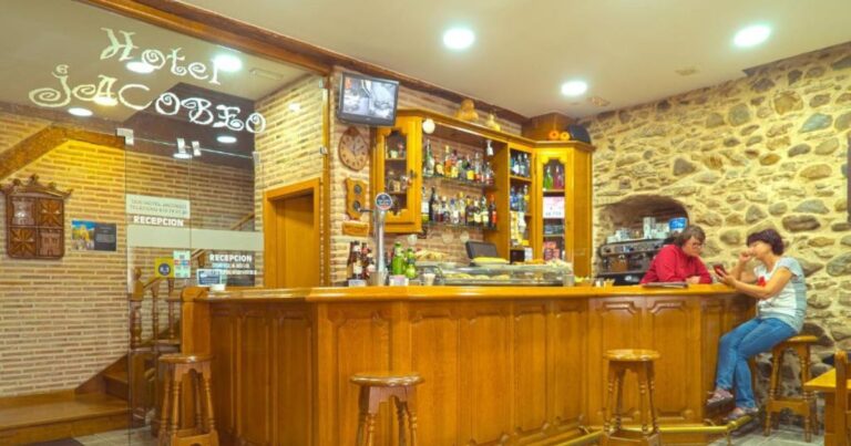 Hotel Jacobeo Belorado Camino de Santiago Frances 3 768x403