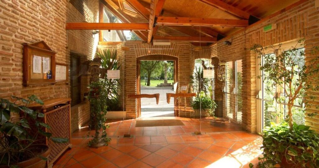 Hotel Real Monasterio de San Zoilo Camino de Santiago Frances 2 1024x538