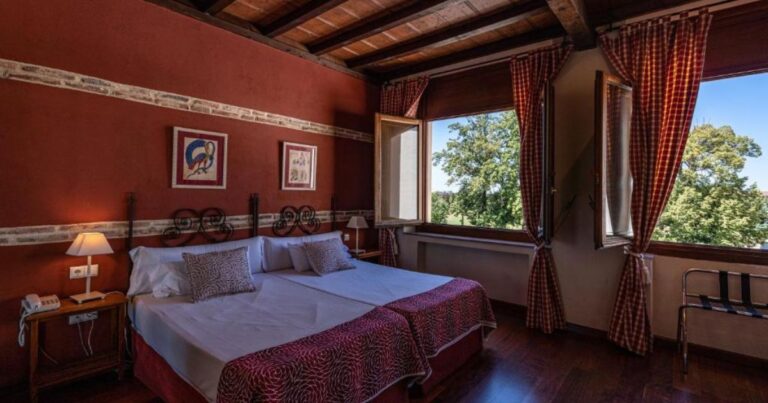 Hotel Real Monasterio de San Zoilo Camino de Santiago Frances 5 768x403