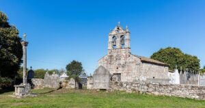 Iglesia de Santiago de Lestedo