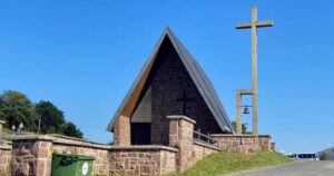 Ermita de San Salvador de Ibaneta Camino de Santiago Frances 300x158
