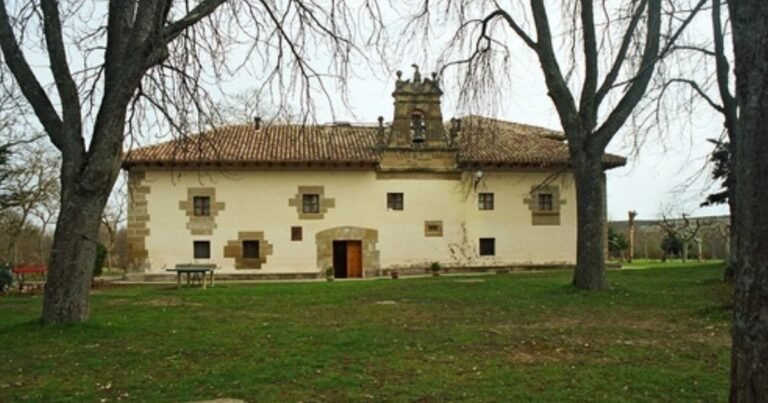 Ermita de Carrasquedo Camino de Santiago Frances 768x403