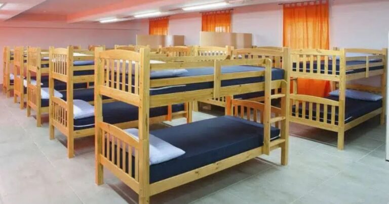 Albergue Monasterio de La Magdalena Sarria Camino de Santiago Frances 2 768x403