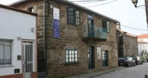 Albergue de la Xunta de Galicia de Arzua Camino de Santiago Frances 300x158